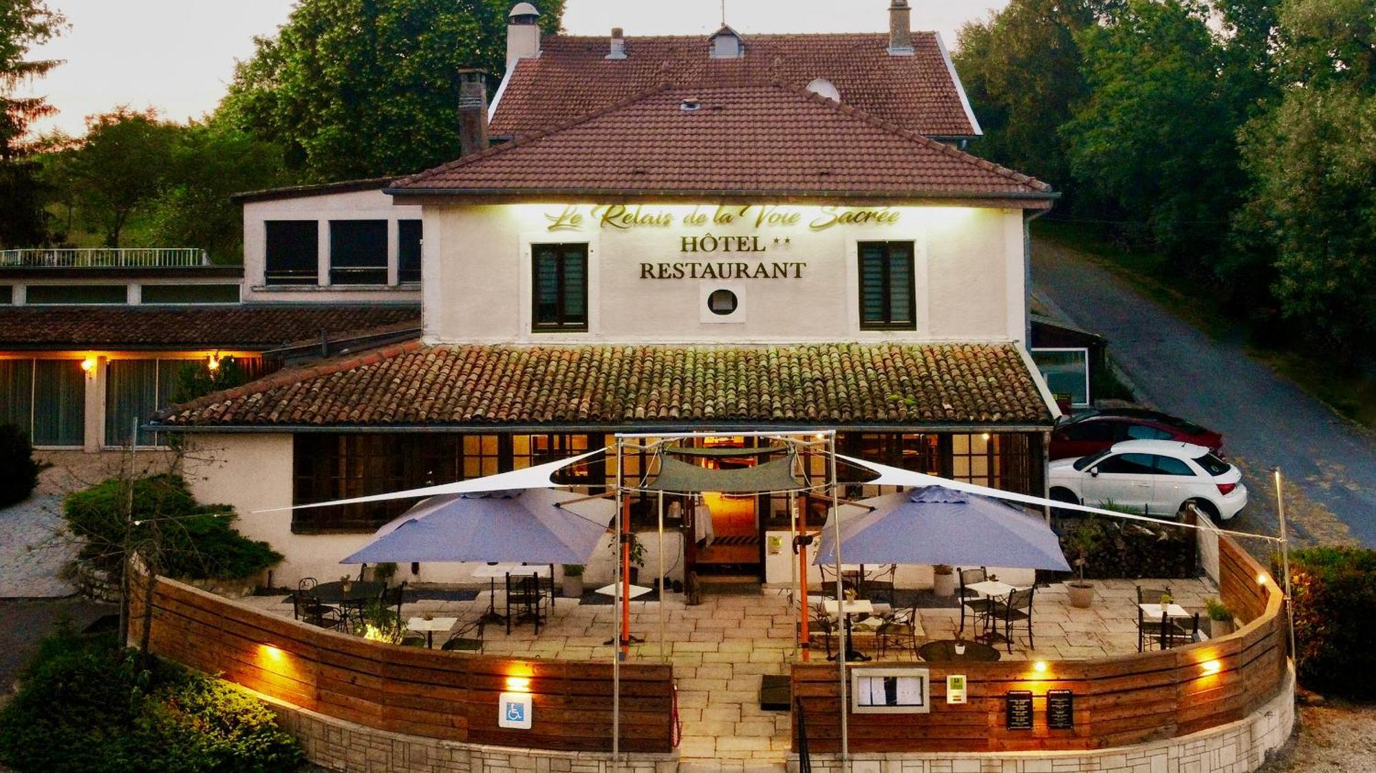 Logis Le Relais De La Voie Sacree Hotel Issoncourt Eksteriør billede