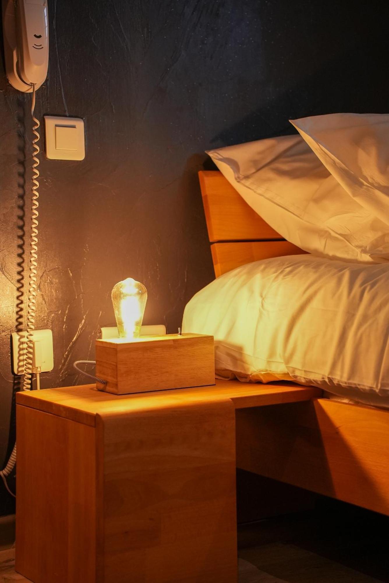 Logis Le Relais De La Voie Sacree Hotel Issoncourt Eksteriør billede