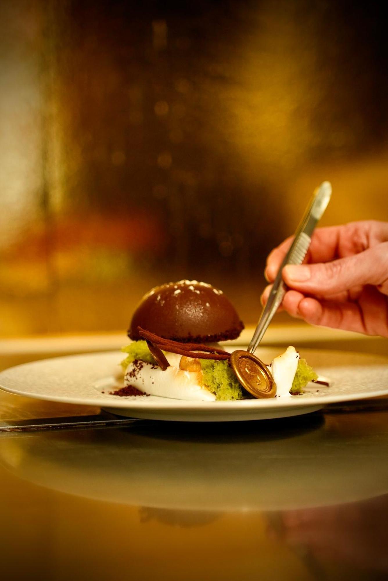 Logis Le Relais De La Voie Sacree Hotel Issoncourt Eksteriør billede